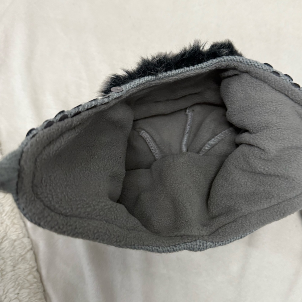 Toby beanie Hat - Picture 7 of 7